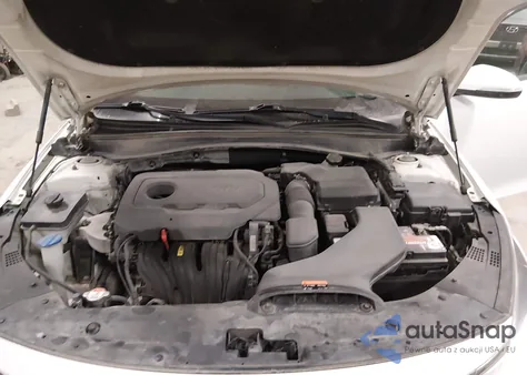 2016 Kia Optima Lx z USA, uszkodzony, nr VIN KNAGT4L39G5106105